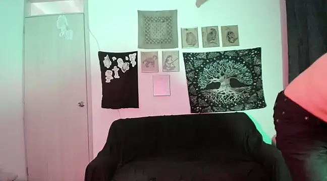 Snapshot of Antonello_Vannucci chatting on January 2025 10:18:01 PM Antonello Vannucci online show from January 2025 10:18:01 PM