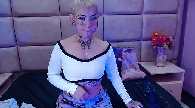 xbabymoonx online show from January 2025 05:09:01 PM