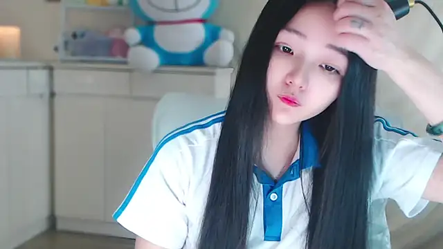 xiao-xiao-D online show from January 2025 05:54:01 AM