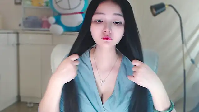 xiao-xiao-D online show from January 2025 05:34:02 AM