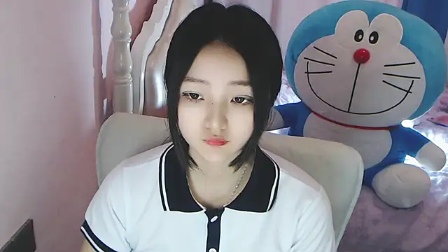 xiao-xiao-D online show from February 2025 04:40:02 AM