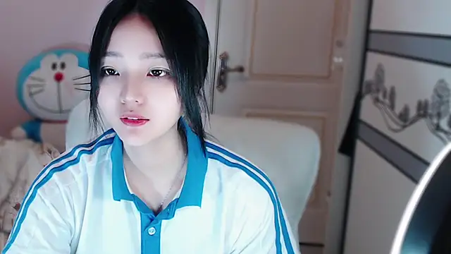 xiao-xiao-D online show from March 2025 12:02:02 PM