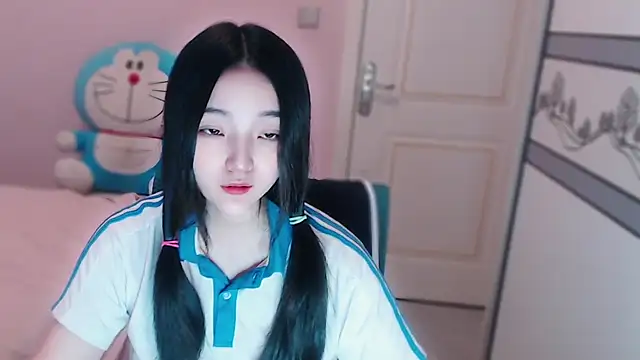 xiao-xiao-D online show from October 2025 06:34:01 AM