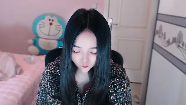 xiao-xiao-D online show from October 2025 08:29:02 AM