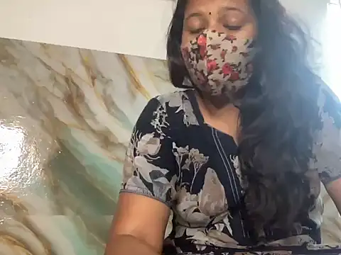 Tamil Sanjana  online show from October 2025 06:23:01 AM