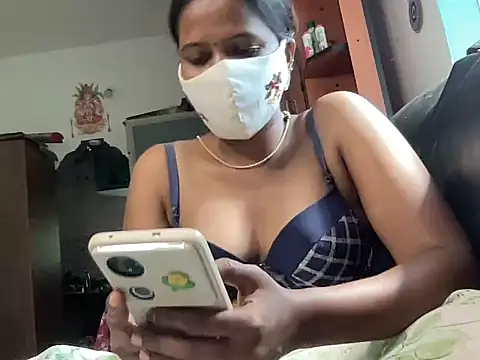 Snapshot of Tamil_Sanjana_ chatting on May 2026 08:31:02 AM Tamil Sanjana online show from May 2026 08:31:02 AM