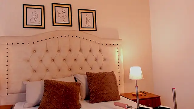 Snapshot of ashly__ms chatting on October 2025 06:59:01 PM ashly ms online show from October 2025 06:59:01 PM