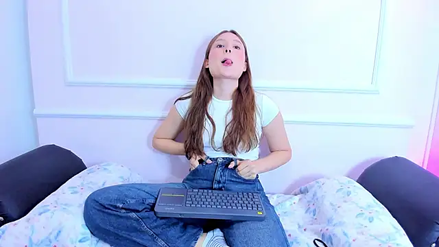 Daisha Riley online show from January 2025 12:38:02 PM