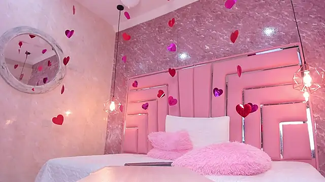 SEXY HOTTIE   online show from March 2025 06:32:01 PM