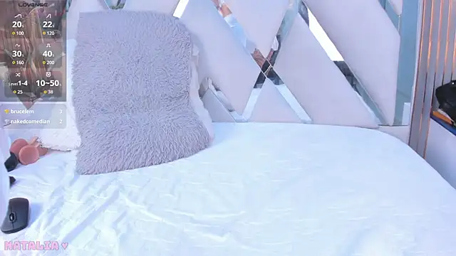  Hottest Mature online show from November 2025 03:28:02 AM