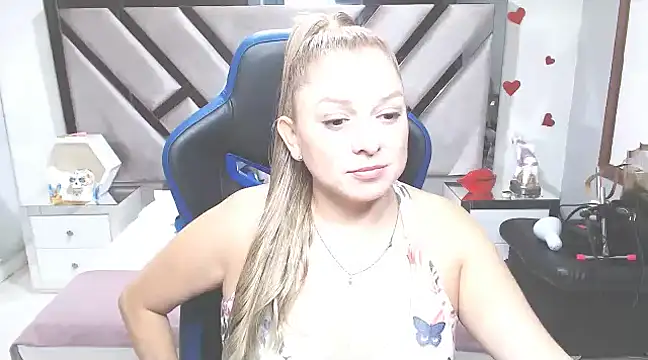 Snapshot of natalia5560 chatting on December 2024 01:49:02 PM natalia5560 online show from December 2024 01:49:02 PM