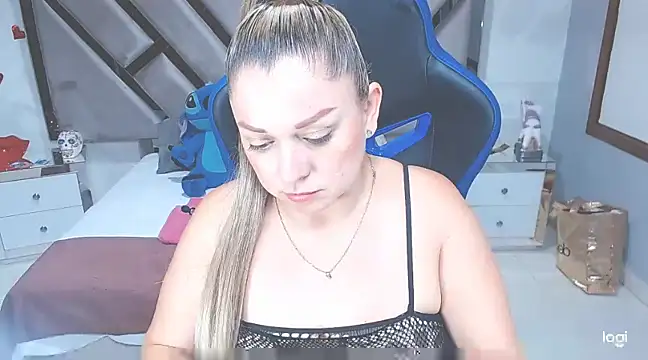 Snapshot of natalia5560 chatting on February 2025 04:50:02 PM natalia5560 online show from February 2025 04:50:02 PM