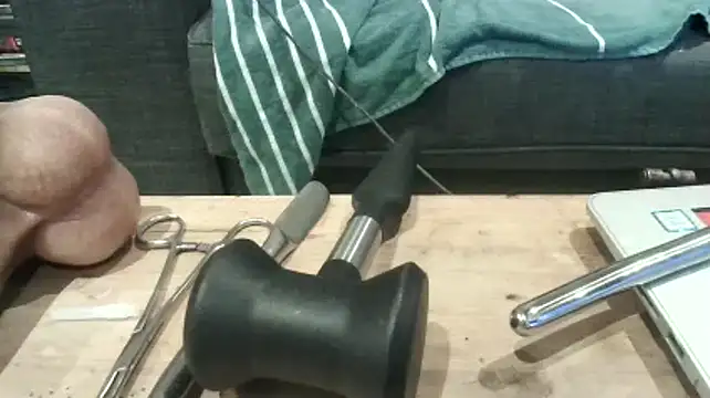 holedestruction online show from June 2026 01:36:02 AM
