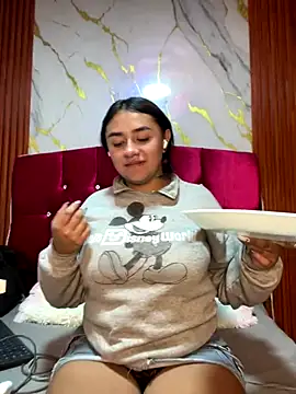 michell boobs  online show from November 2025 01:43:02 PM