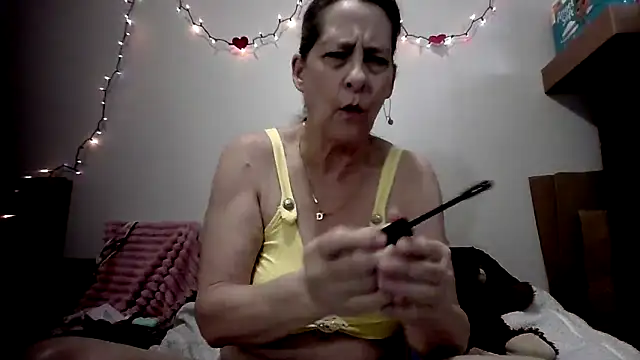 Snapshot of Keywest_Kate chatting on May 2026 06:39:01 PM Keywest Kate online show from May 2026 06:39:01 PM