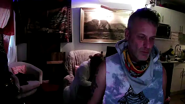 Snapshot of SilverandFox chatting on January 2025 04:27:01 PM SilverandFox online show from January 2025 04:27:01 PM