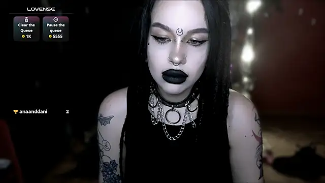 alexx succubus online show from April 2026 09:29:02 PM