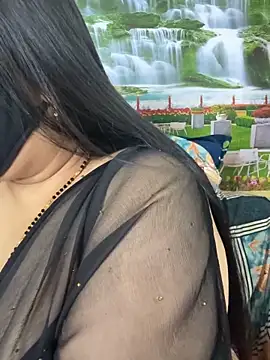 FlatVincy4 online show from October 2025 03:58:02 AM