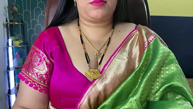 FlatVincy4 online show from February 2026 04:16:02 AM