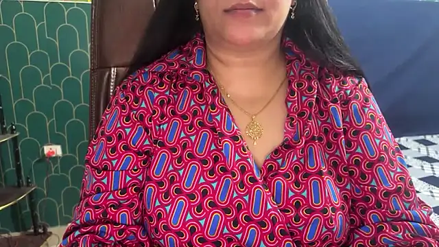 Snapshot of FlatVincy4 chatting on July 2026 03:40:01 PM FlatVincy4 online show from July 2026 03:40:01 PM