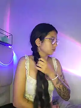 Rosita forever  online show from March 2025 07:05:02 AM