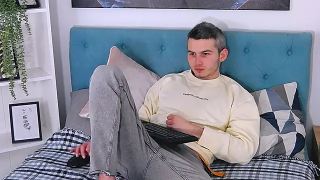 Devin Jay online show from January 2025 11:00:02 PM