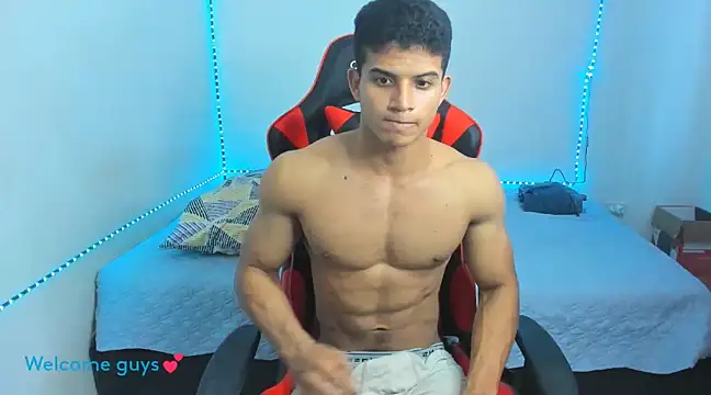 oliver thompsson7 online show from January 2025 10:29:02 PM