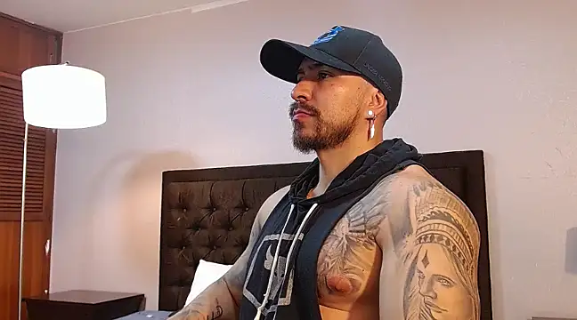 Luck Grey online show from February 2025 11:37:02 PM