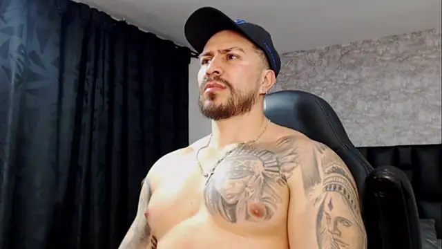 Luck Grey online show from March 2025 01:19:01 AM