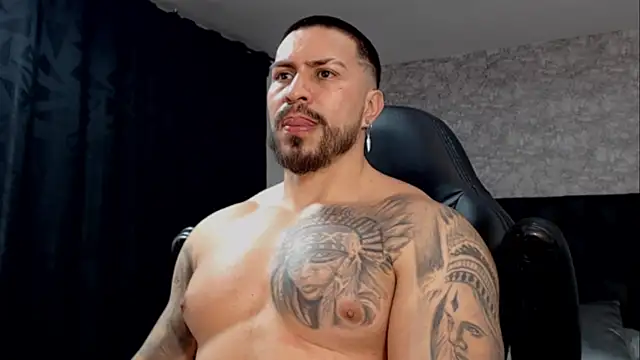 Luck Grey online show from March 2025 09:35:01 PM