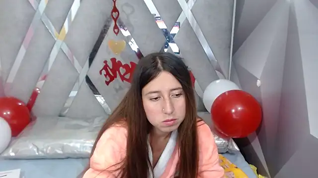 Snapshot of Valeria_grey69 chatting on February 2025 04:31:01 PM Valeria grey69 online show from February 2025 04:31:01 PM