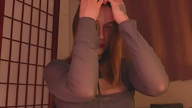 Hina  Derry online show from December 2024 01:44:02 PM