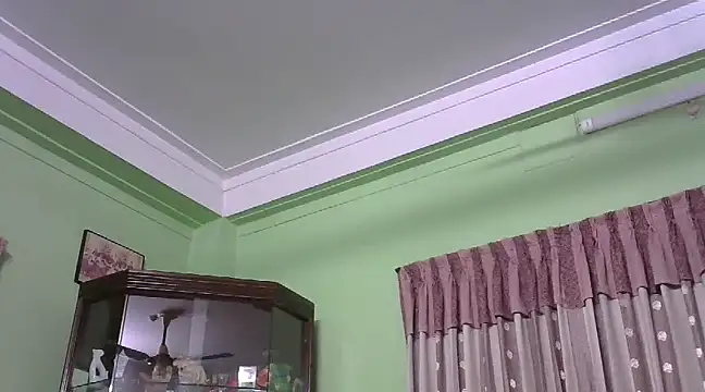 GildanK18 online show from March 2025 12:18:02 AM