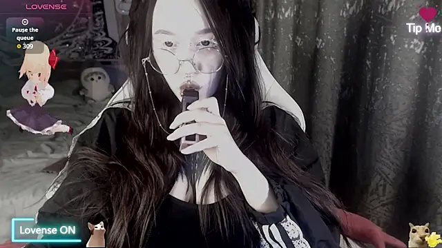 chloe crystall killer online show from May 2026 02:05:02 AM