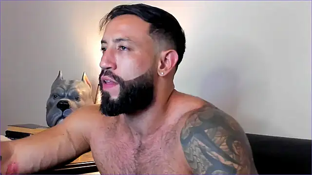 Snapshot of BradLeon_ chatting on September 2025 11:52:01 PM BradLeon online show from September 2025 11:52:01 PM