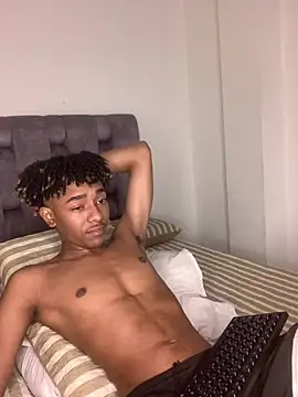 Boy cock18 online show from February 2025 11:21:02 AM