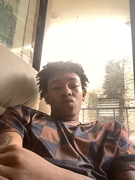 Snapshot of Boy_cock18 chatting on October 2025 04:06:02 PM Boy cock18 online show from October 2025 04:06:02 PM