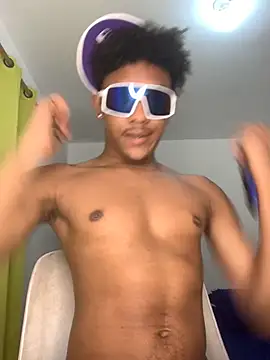 Snapshot of Boy_cock18 chatting on October 2025 06:41:02 PM Boy cock18 online show from October 2025 06:41:02 PM