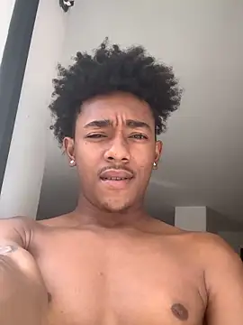 Snapshot of Boy_cock18 chatting on October 2025 06:53:01 PM Boy cock18 online show from October 2025 06:53:01 PM