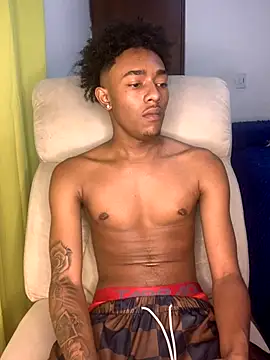 Snapshot of Boy_cock18 chatting on November 2025 02:21:01 AM Boy cock18 online show from November 2025 02:21:01 AM