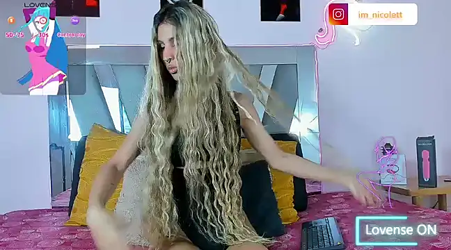 supradoll online show from March 2025 03:41:01 PM