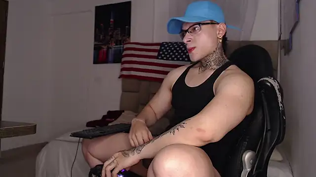 DennisWalkerr online show from February 2025 01:14:02 AM