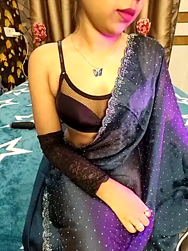 Little  Lia online show from February 2025 08:36:01 PM