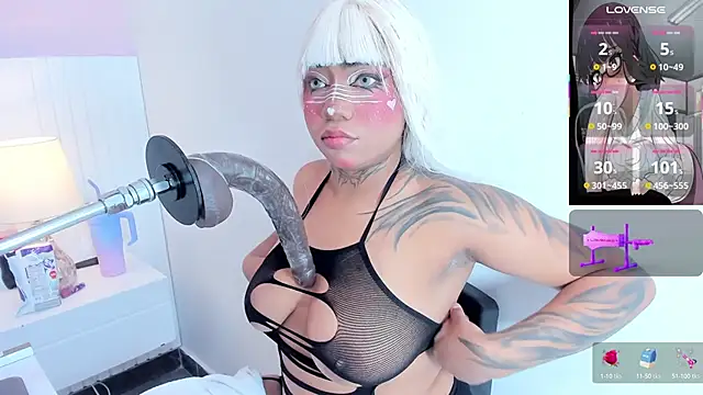 Leticia lynn online show from October 2025 08:38:02 PM