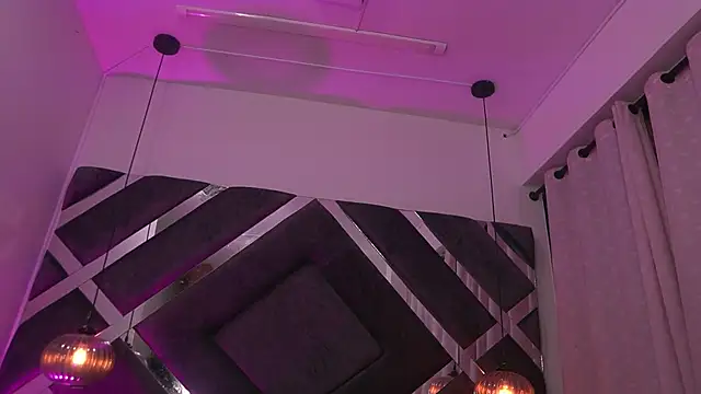 sam lewins online show from September 2025 07:17:02 PM