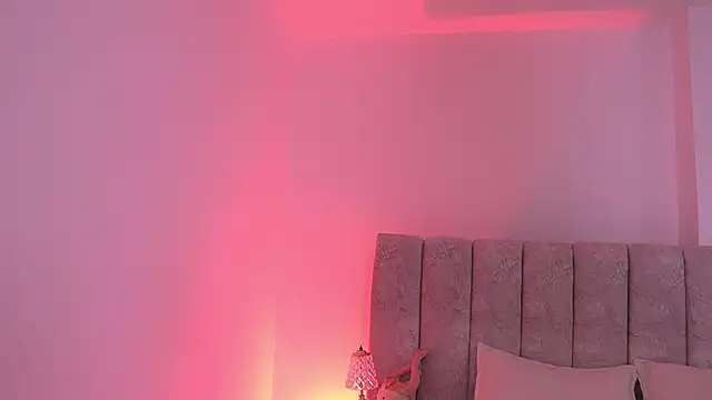 sam lewins online show from December 2025 07:32:01 PM