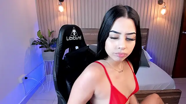 veronica 19  online show from January 2025 07:49:01 PM