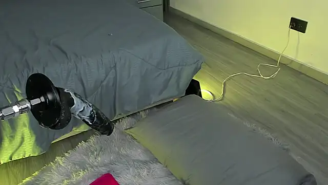 LolaAngellx online show from April 2026 02:51:02 AM