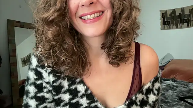 leahsparkles online show from November 2025 03:02:01 PM