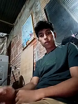 Snapshot of Andres123cv chatting on November 2025 11:32:01 PM Andres123cv online show from November 2025 11:32:01 PM